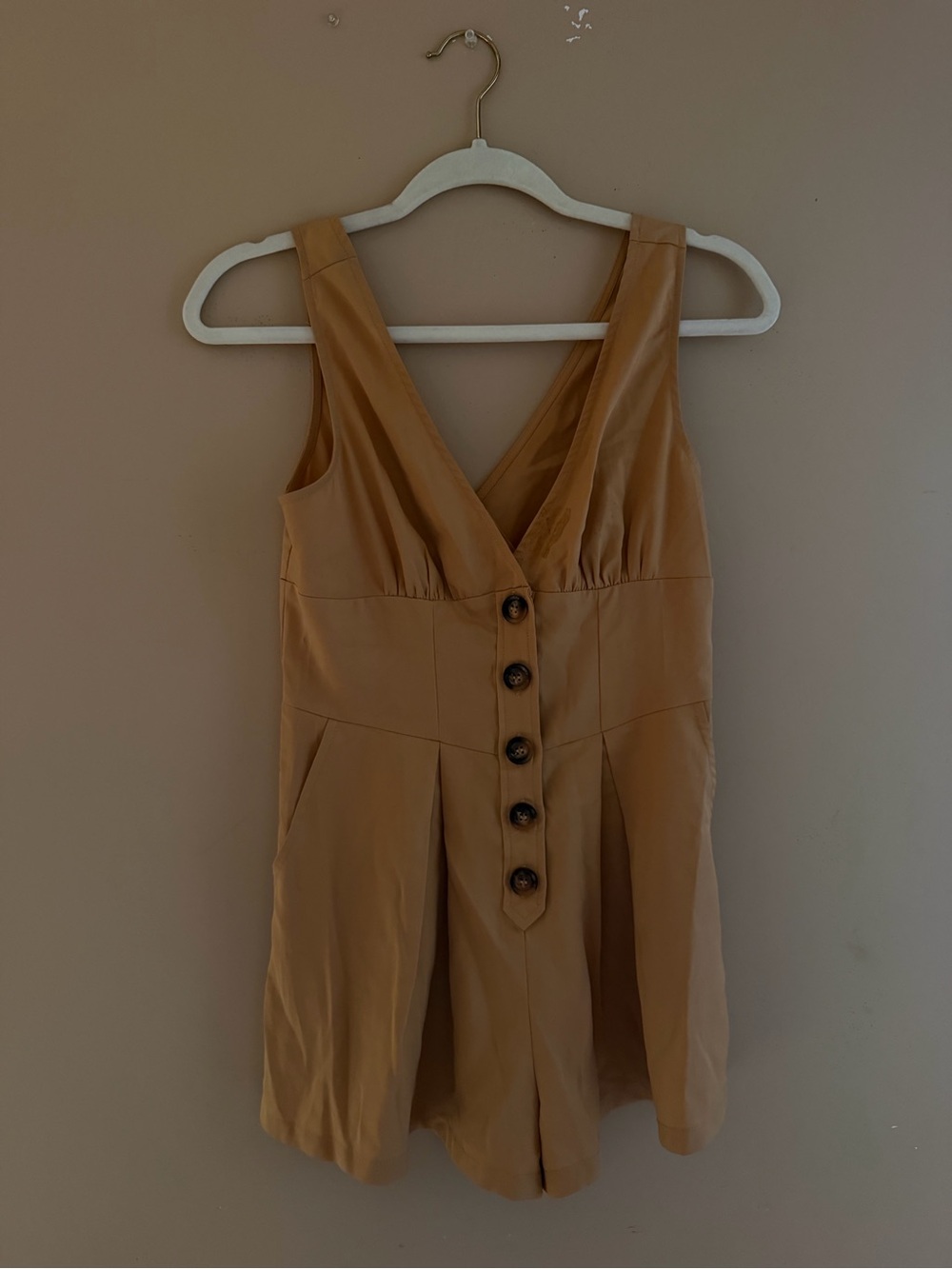 Cider Tan Button-Front Sleeveless Romper